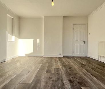 2 bedroom detached bungalow to rent - Photo 6