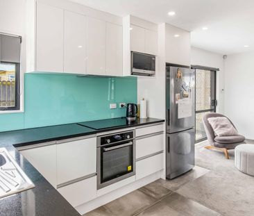 2 bedroom unit for rent in Randwick Park! - Photo 2