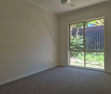FRESHLY RENOVATED FAMILY FRIENDLY THREE BEDROOM HOME IN SORT AFTER ... - Photo 6