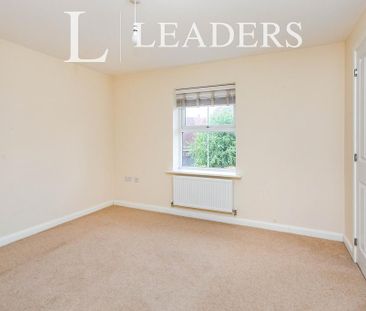 3 bedroom detached house to rent - Photo 4