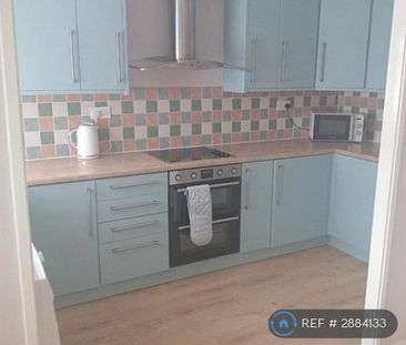 3 bedroom terraced house to rent - Photo 5