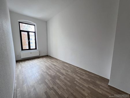 Charmante 3-Zimmer-Wohnung am Hasselbachplatz in Magdeburg – ideal zum Wohlfühlen! - Photo 2