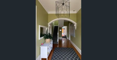 Single room in friendly Share house from $320 per week - Photo 3