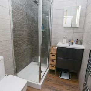 Park Suites, Arboretum, Nottingham, NG7 - Photo 1