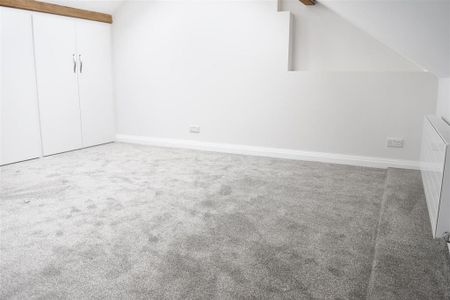 1 bedroom duplex to rent - Photo 3