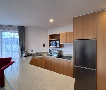 512/87 Kilmore Street - Photo 6