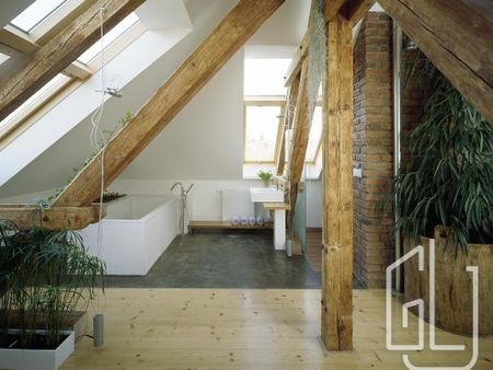 Pronájem bytu 2+kk 93 m2 - Fotografie 5