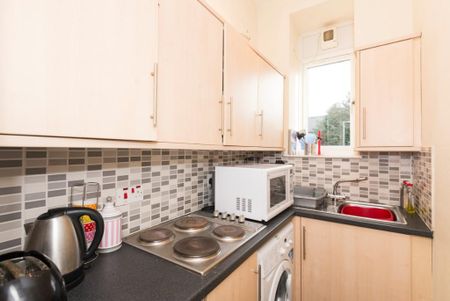 1 bedroom flat to rent - Photo 5