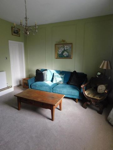 2 bedroom townhouse to rent - Photo 2