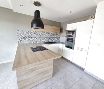 Appartement type 3 avec terrasse et place de parking - Photo 3