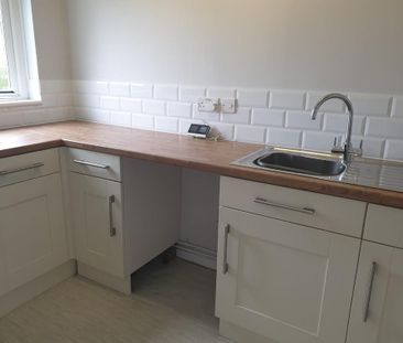 2 bedroom house to rent - Photo 4