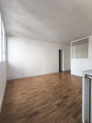 Location Appartement 1 pièce 26m² - Photo 1