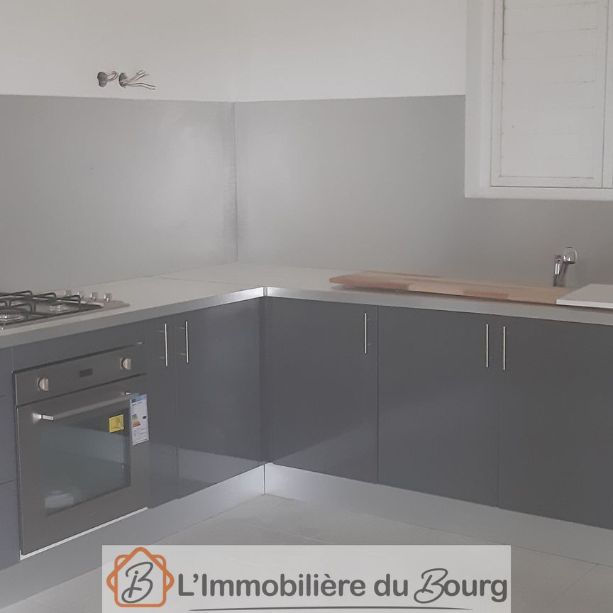 Location Maison 4 pièces 100m² STE ROSE 97115 - Photo 1