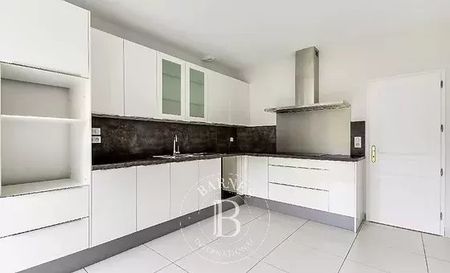 Le service location de la Maison BARNES vous propose ce bien : - Photo 5