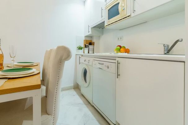 Calle García Briz, Málaga, Andalusia 29005 - Photo 1