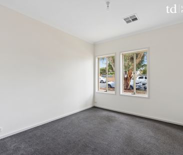 48 Branson Avenue, Enfield SA 5085 - House For Rent | Domain - Photo 4