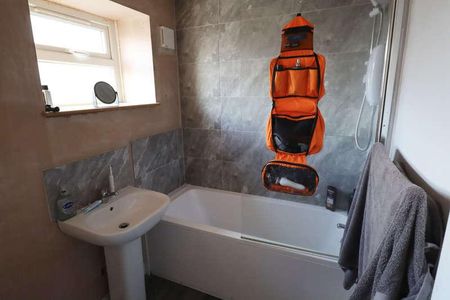 Woodland Road, Hinckley, Leicestershire, LE10 - Photo 5