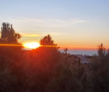 Apartment in Calahonda, Costa del Sol - Photo 2