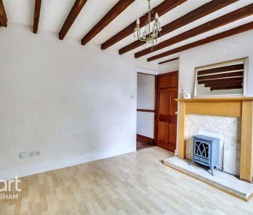 2 bedroom cottage to rent - Photo 2