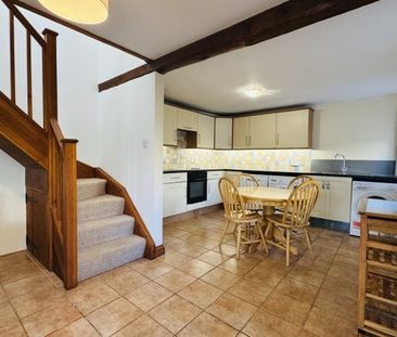 Y Stabal, Carmarthen, SA32 - Photo 2