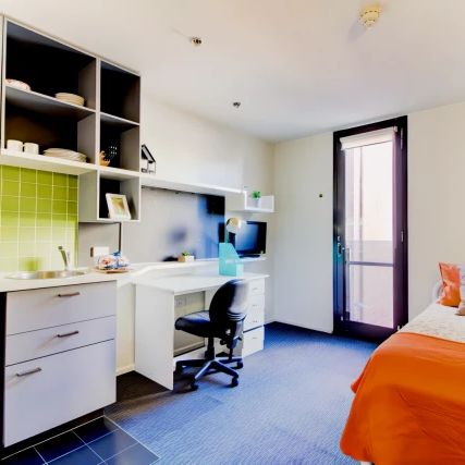 Medium Studio - Photo 1