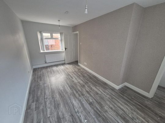 96 Gainsborough Drive, Belfast, BT15 3EL - Photo 1