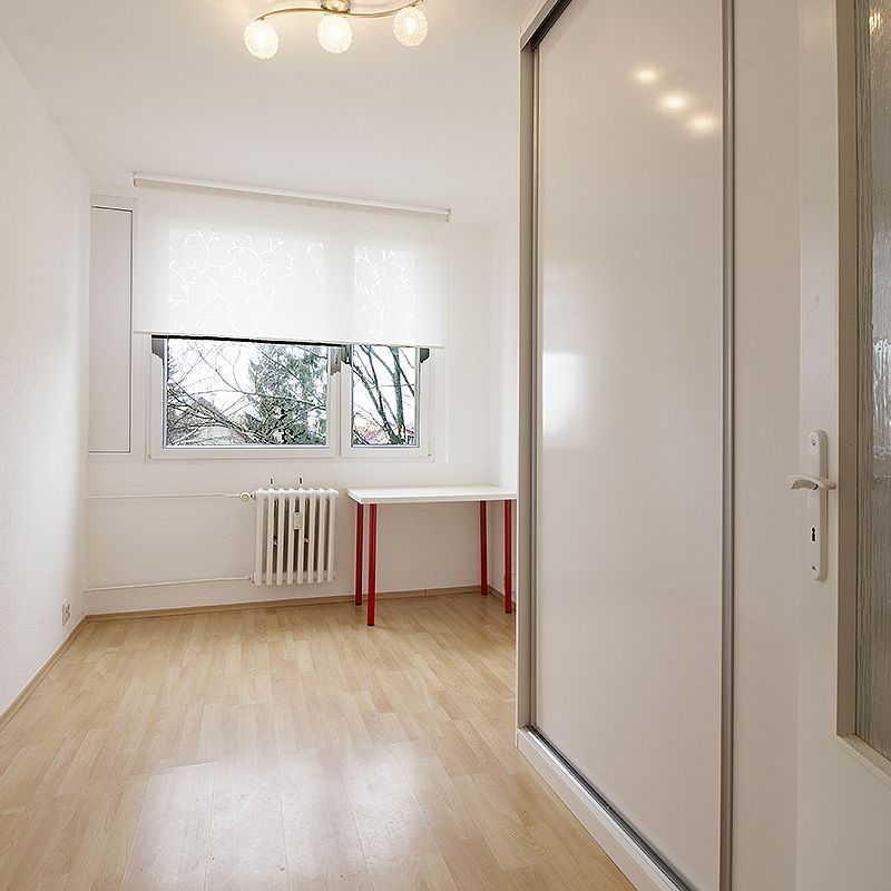 Byt k pronájmu 2+kk, Praha 8, po rekonstrukci, 45m2 - Фото 1
