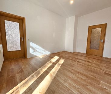 Schöne renovierte 3-Zimmer Wohnung mit Balkon - Foto 3