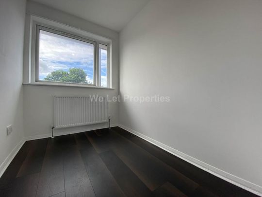 4 bedroom house to rent - Photo 1