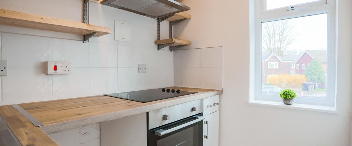 Pembroke Court, Pendlebury, Swinton - Photo 1