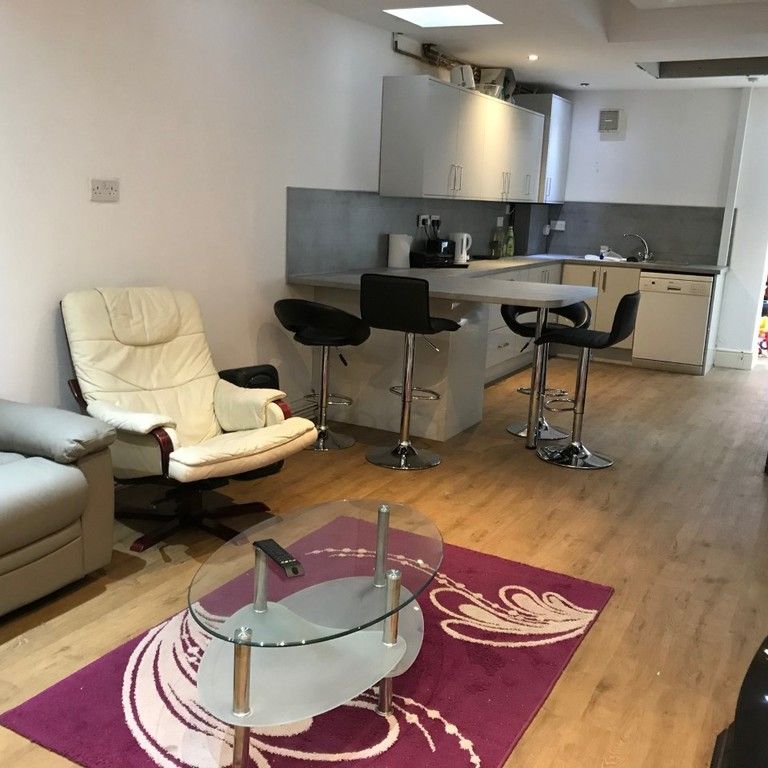 202 Tiverton Road - Photo 1