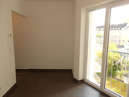 Modernes Wohnen - 2 Zimmer Wohnung mit Balkon in der Raimundstraße 26 - Top B10 zu vermieten - Photo 1