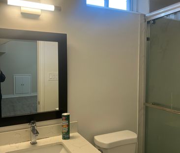 For Lease - 49 divinity Circle, Brampton, Ontario - Photo 5