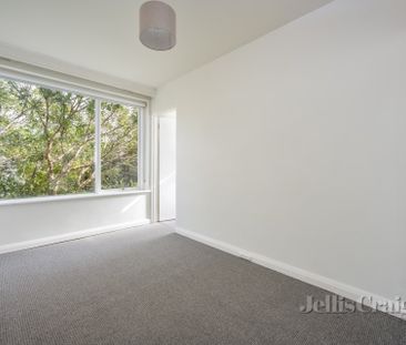 5/24 Hawksburn Road, South Yarra - Photo 1