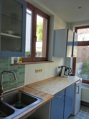 2 kamers in charmant herenhuis (juni t.e.m. augustus) - Photo 1