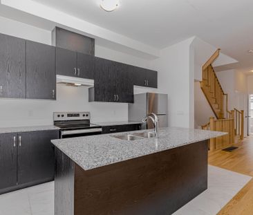 For Lease - 39 Inverary Crescent, Vaughan, Ontario - Photo 4