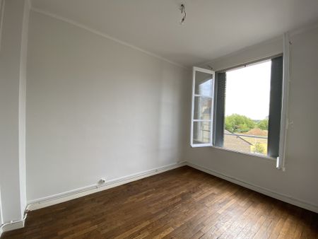 Location Appartement 3 pièces 45m² SAUMUR 49400 - Photo 5