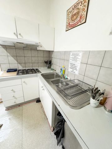 Room E, 2/96 Grey Street, St Kilda - Photo 2