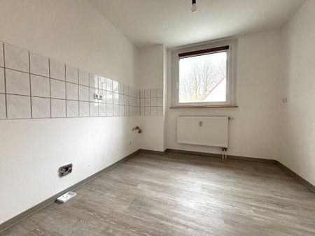 Frisch renovierte 2,5-Zimmer Wohnung im Erdgeschoss mit Dusche - Foto 3