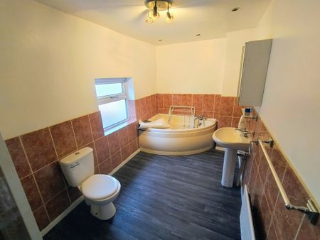 Mill Street , Walsall, Wolverhampton - Photo 5