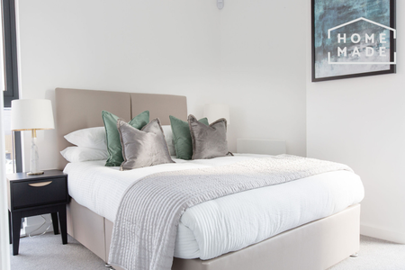 2 bedroom flat to rent - Photo 2