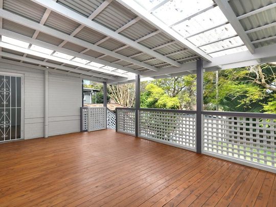 10 Strathallen Avenue, Northbridge NSW 2063 - House For Rent | Domain - Photo 1