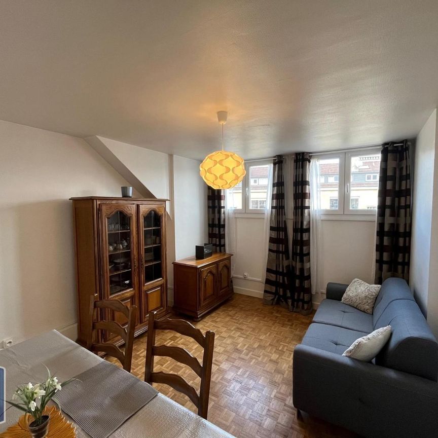 Location Appartement 2 pièces 39m² CAMBRAI 59400 - Photo 1