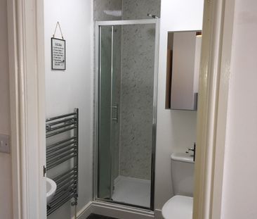 Room in a Shared House, Leda Ave, BS14 - Photo 6