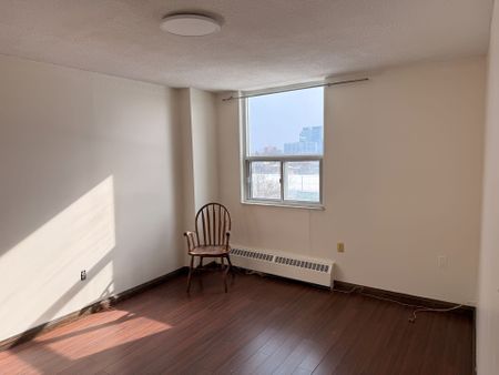 For Lease - 175 Hilda Avenue Unit# 515, Toronto, Ontario - Photo 5
