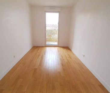 location Appartement T3 DE 69.3m² À ISSY LES MOULINEAUX - Photo 4
