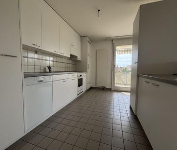Helle 4.5 Zimmerwohnung in ruhigem Quartier - Photo 4