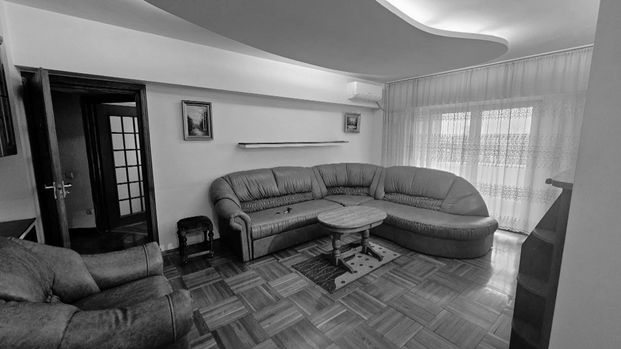 Apartament 3 camere , CENTRAL - ,INDEPENDENTEI - UMF - Fotografie 1