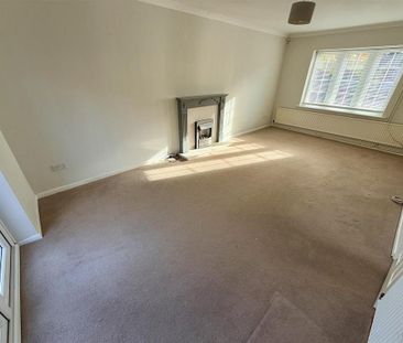 4 bedroom detached house to rent - Photo 1