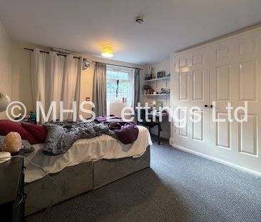 7 Bedroom Mid Terraced House for rent in Regent Park Terrace - Photo 5
